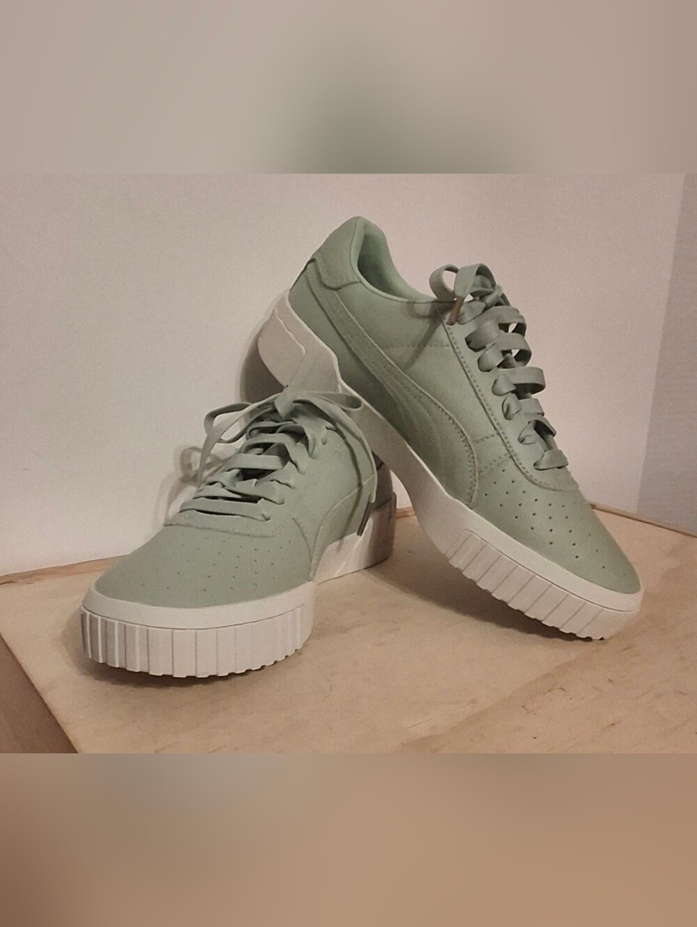 New Womens PUMA Cali Emboss sneakers in "smoke green" colorway, Size 10